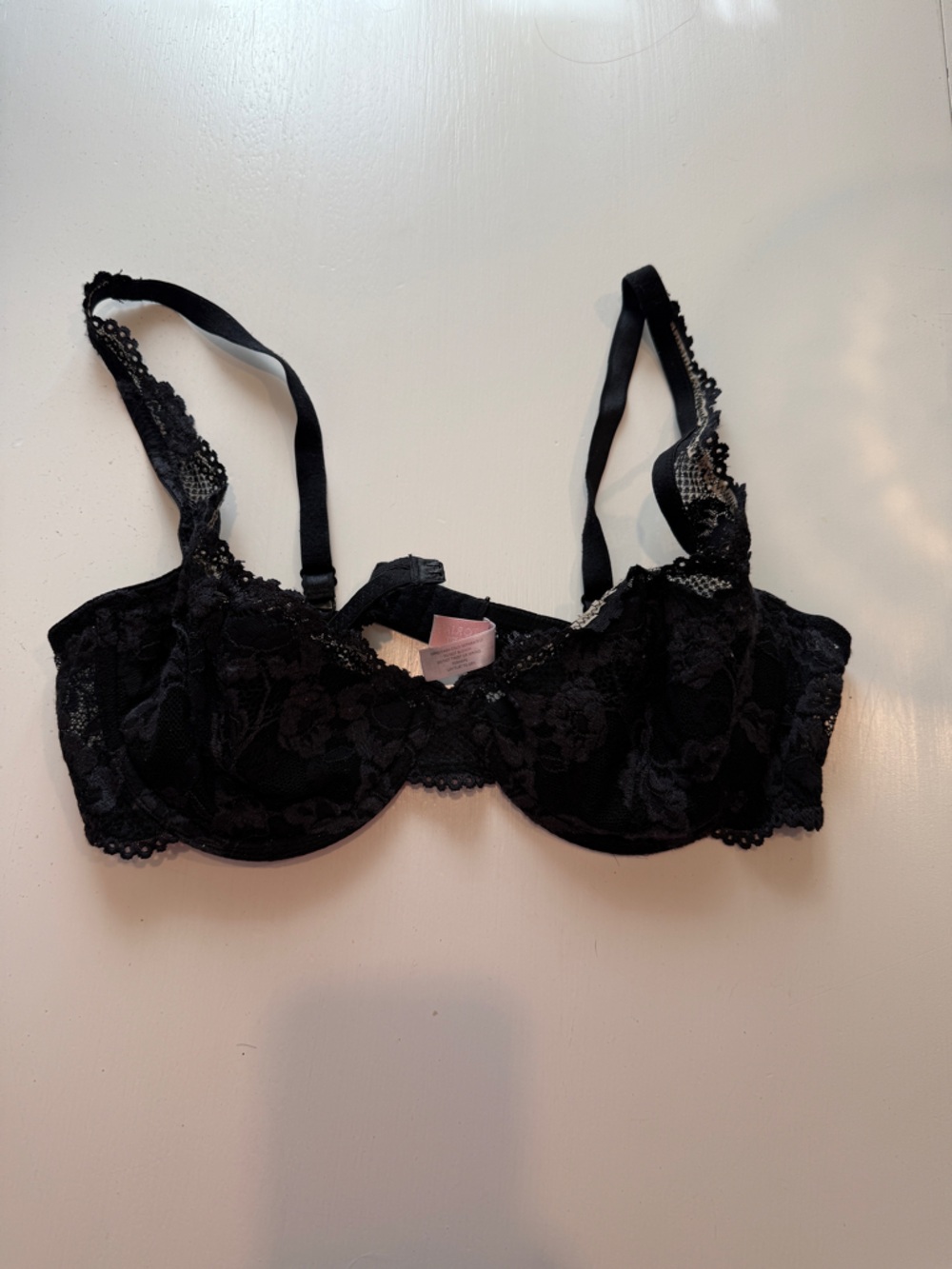 Victoria's Secret Black Lace Underwire Bra - Floral Lace